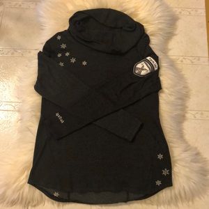 EUC Women’s Alp N Rock cowl neck top